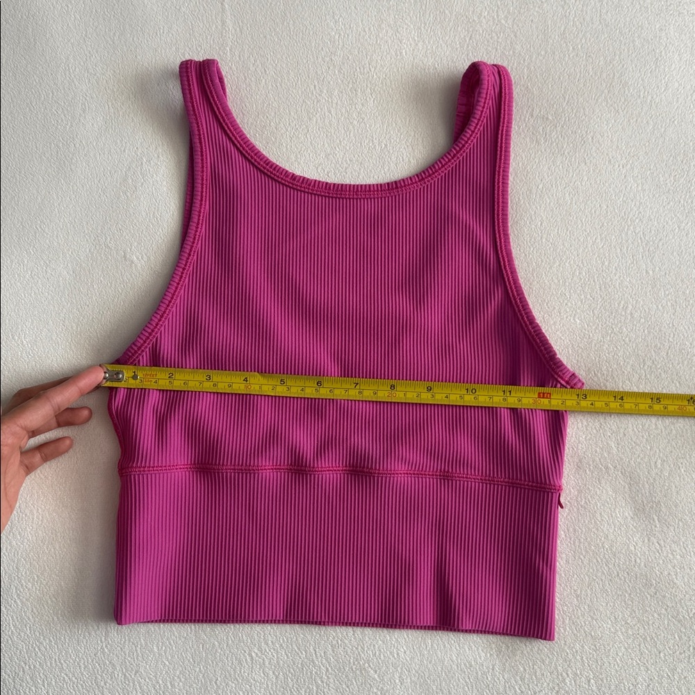 lululemon athletica Hot Pink Cropped Sports Bra Top size 4 - Picture 9 of 9